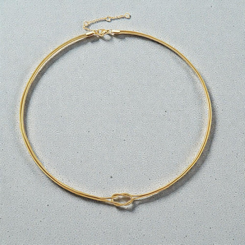 Luna Knot Choker
