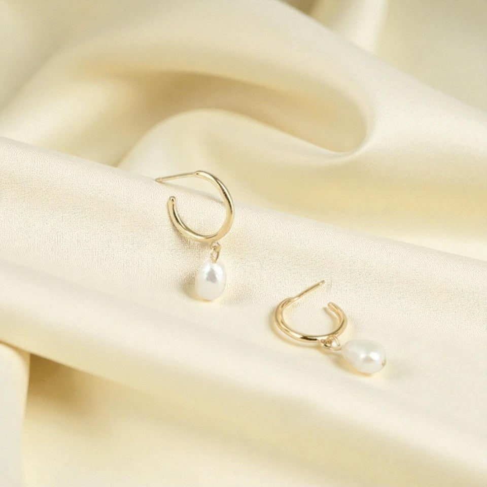 Nora Mini Pearl Drops