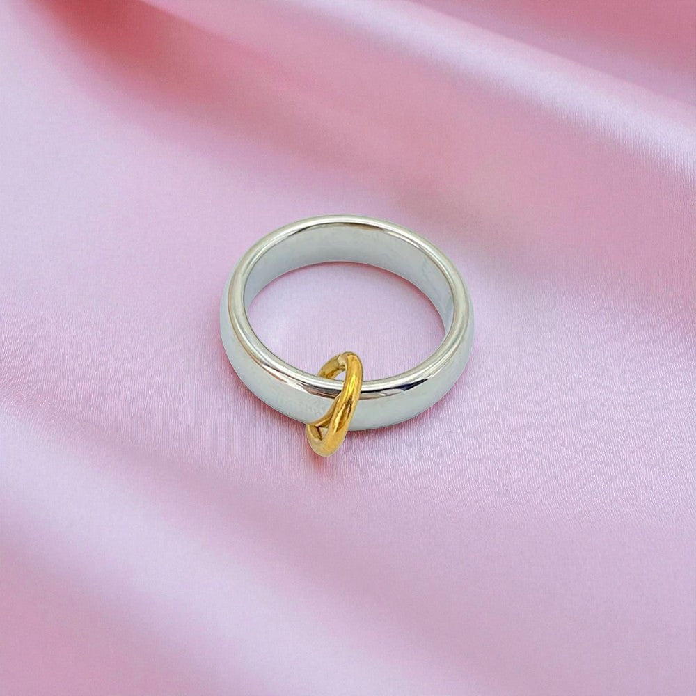 Solene Link Ring