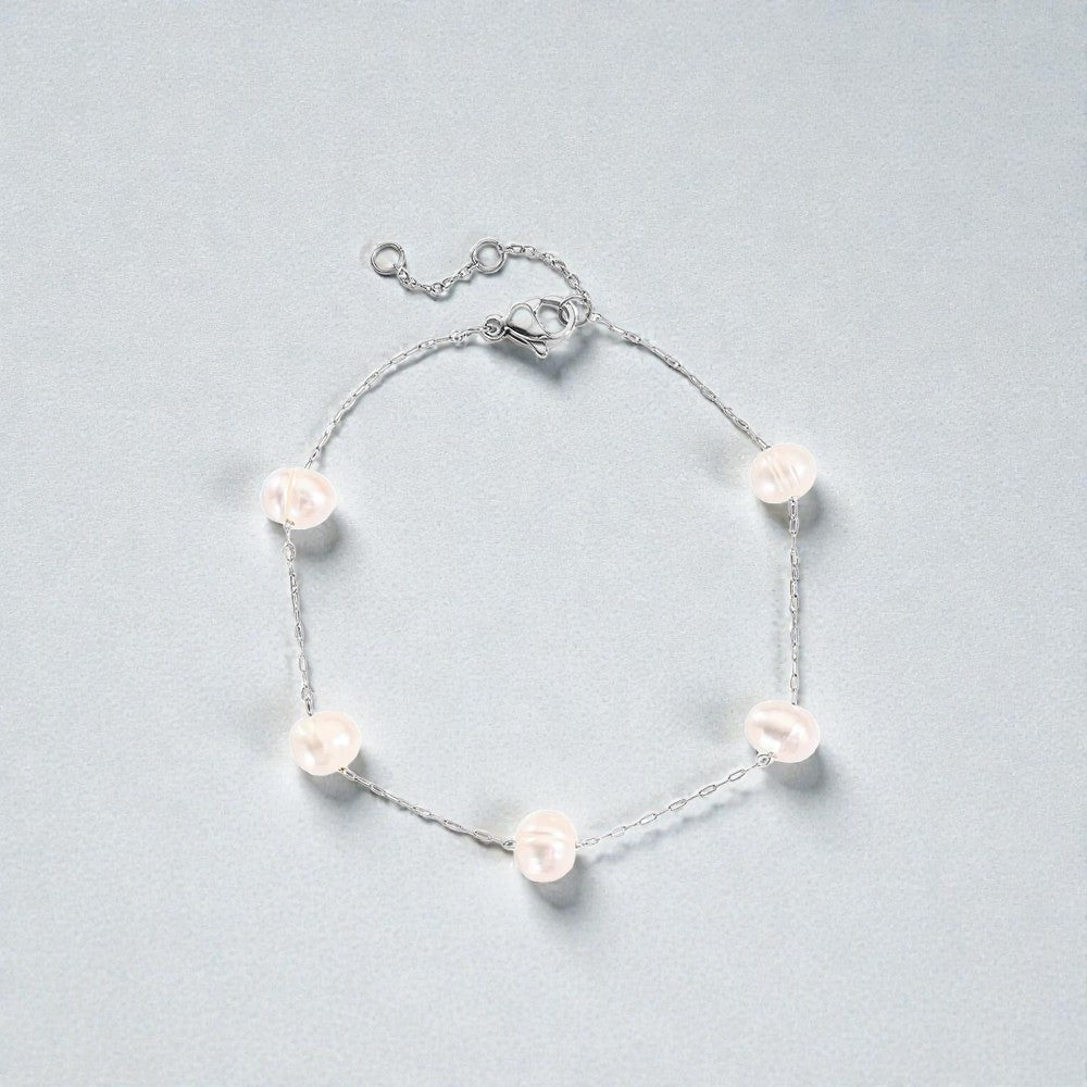 Isla Freshwater Pearl Bracelet